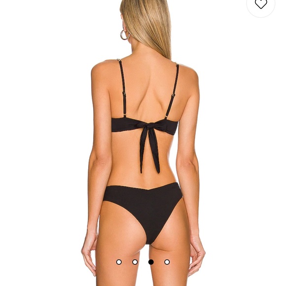 WeWoreWhat Black Bandana Top with Gold Shell Straps Size XS (NWT) - Picture 13 of 15